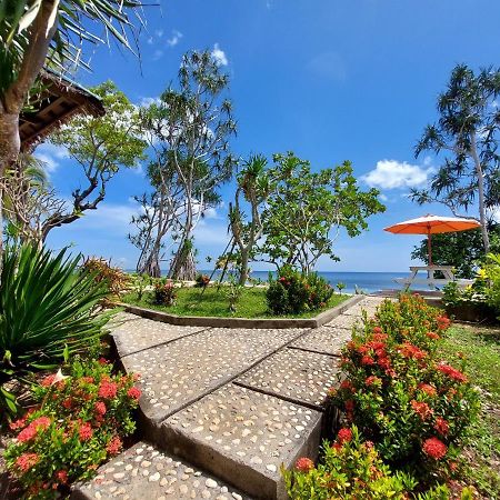 Sunari Beach Resort Selayar Matalalang Exterior foto