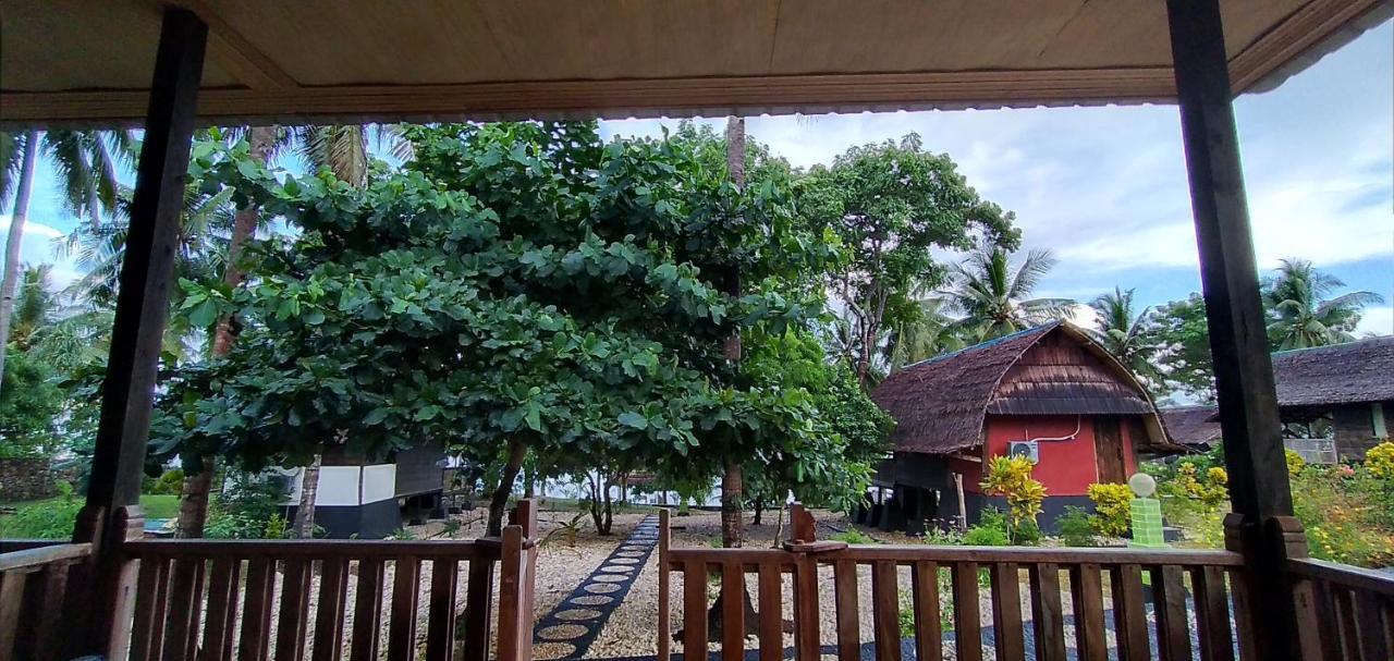 Sunari Beach Resort Selayar Matalalang Exterior foto